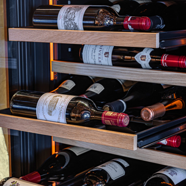 clayette-coulissante-bouteille-cave-a-vin-encastrable-inspiration-eurocave